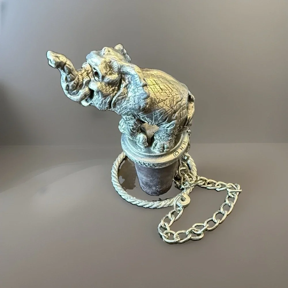 Vintage Elephant Pewter Metal Cork Stopper Topper w/Chain Ring Barware Accessory